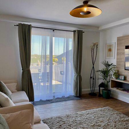 The Meadows Hideaway Apartment Doolin Exterior photo